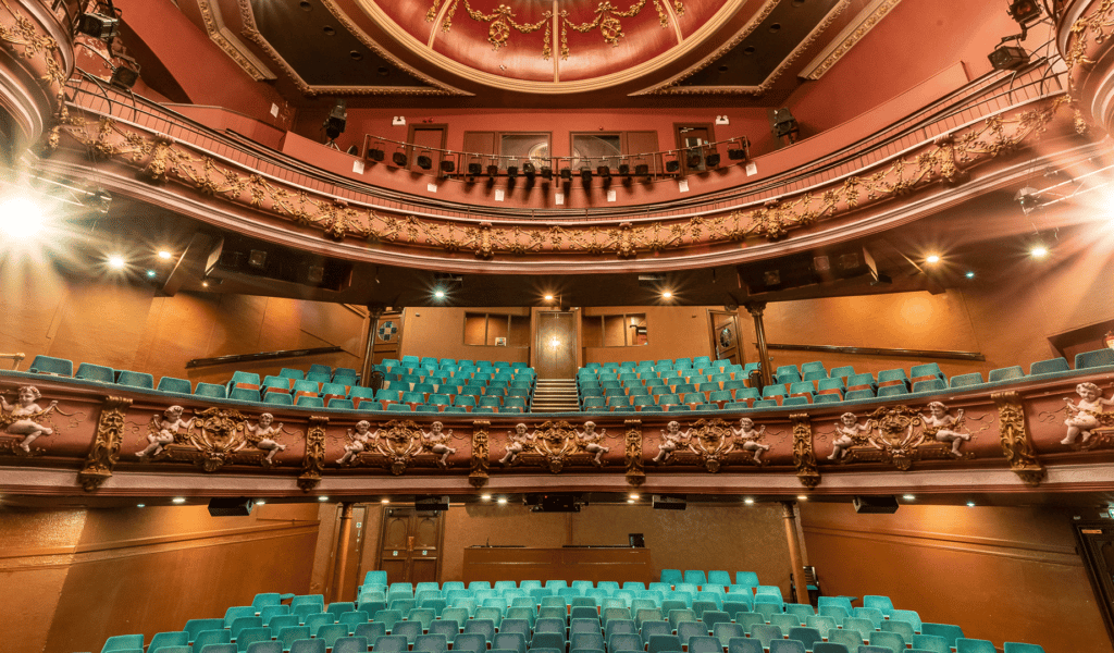 Nicholas HytnerNational Theatre provides a design template for British organization
